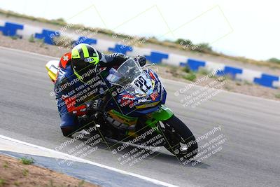 media/Apr-30-2023-CRA (Sun) [[020fcf5d43]]/Race 14-400 Expert-Amateur Superbike/